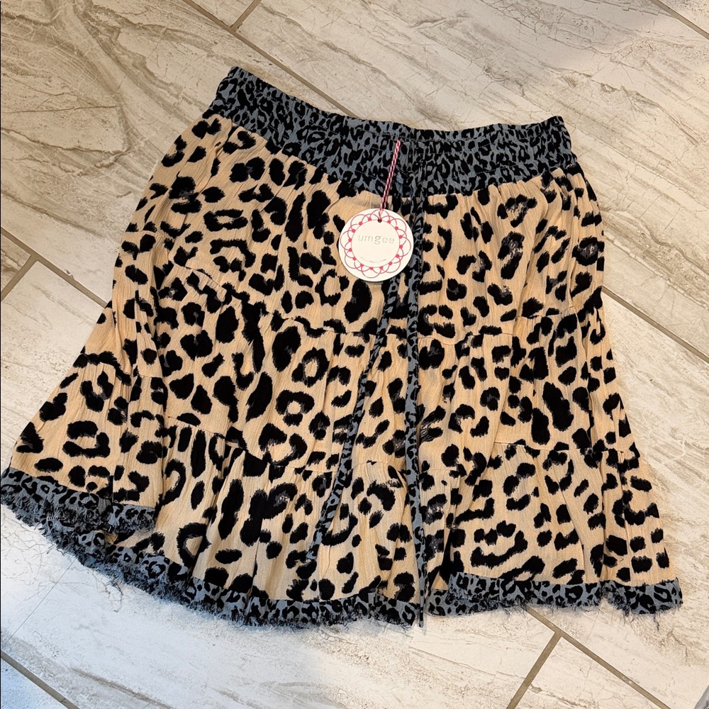 UmgeeLeopard Print Tiered Skirt